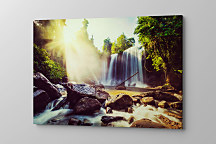 Obraz na stenu Slnko nad vodopádom, waterfall